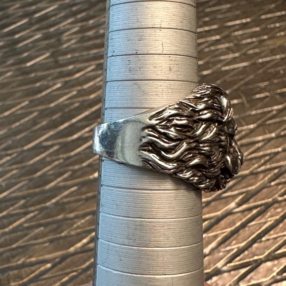 Sterling Lion ring size 10 - Picture 6 of 10